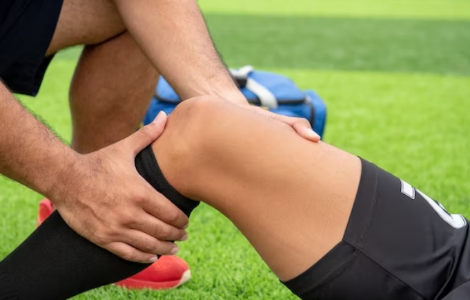 تساعد اللياقة البدنية في كرة القدم اللاعبين على التعافي بسرعة أكبر من أي إصابات يتعرضون لها.