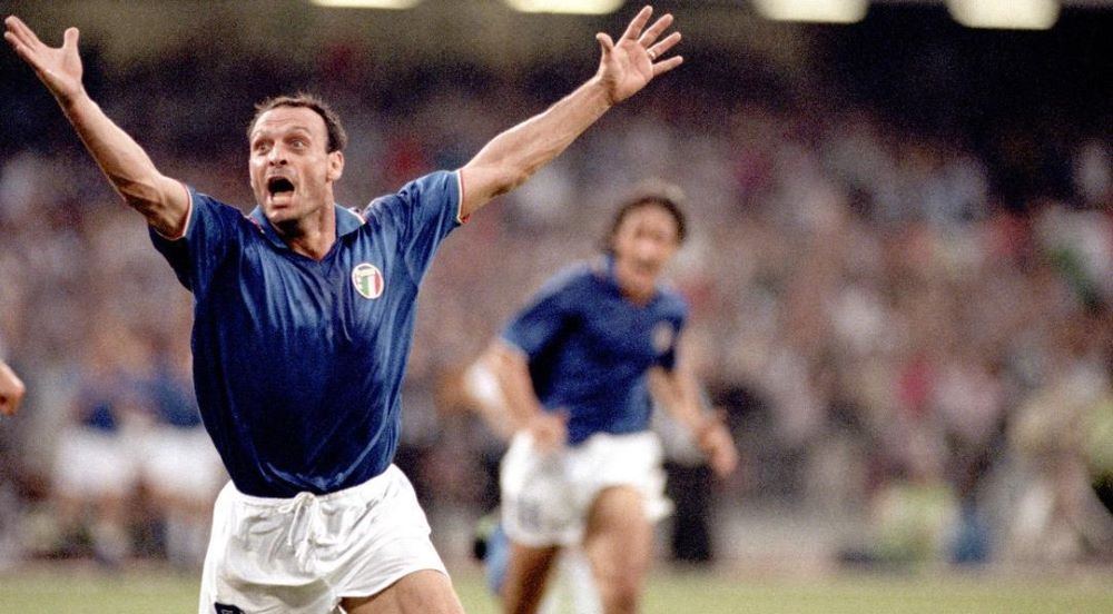 Iconic Football Shirts | Italy (1990)