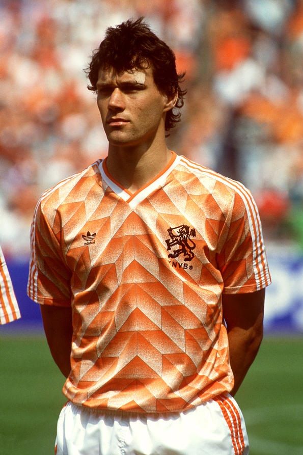 أجمل قمصان كرة قدم |  هولندا (1988)