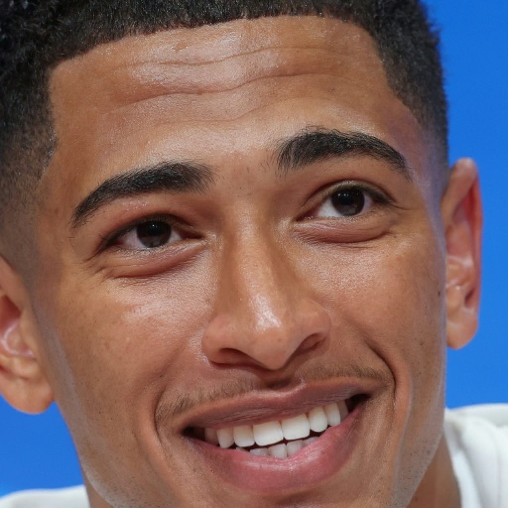 بيلينغهام “مدين” لمدينة برمنغهام ويشتري حصة في نادي كريكيت