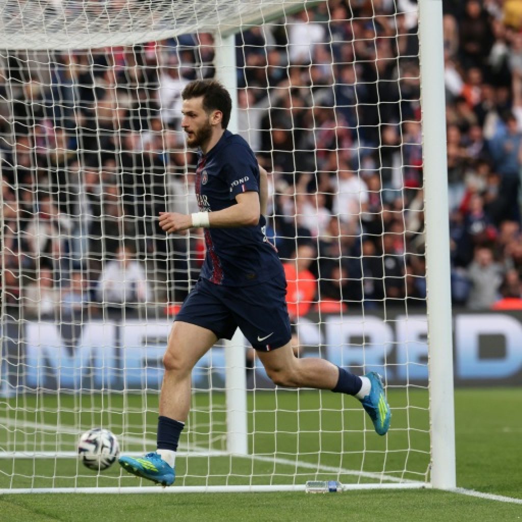 PSG roll over Nantes to move closer to Ligue 1 title